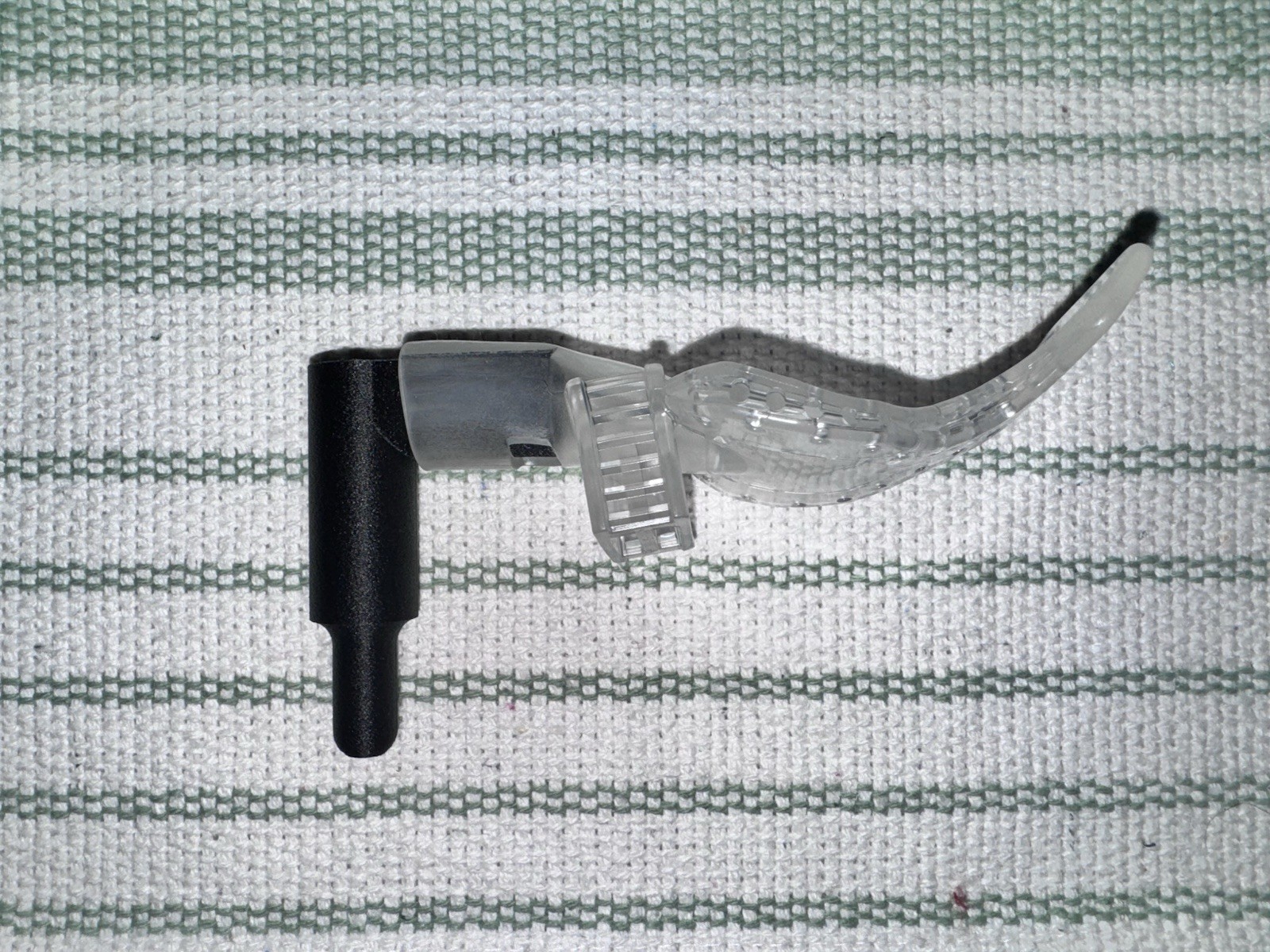 Autoclavable Suction Dental Adapter – UNI HVE Connector (Compatible with IsoDry)