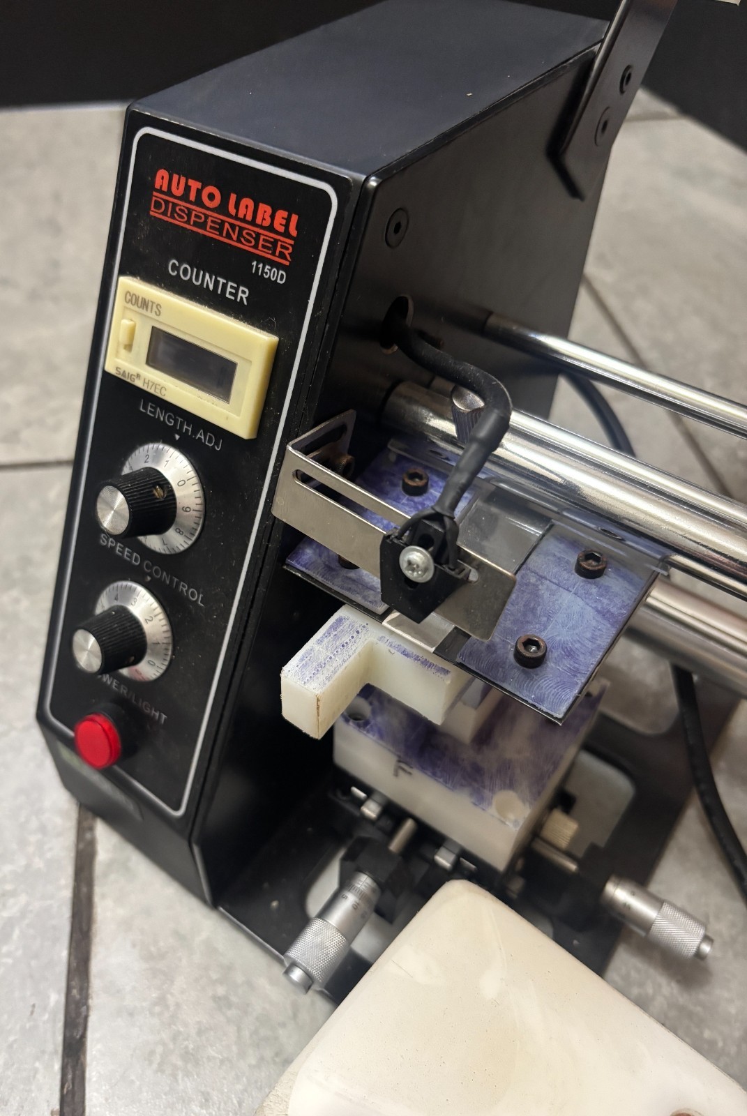 Auto Label Dispenser 1150D