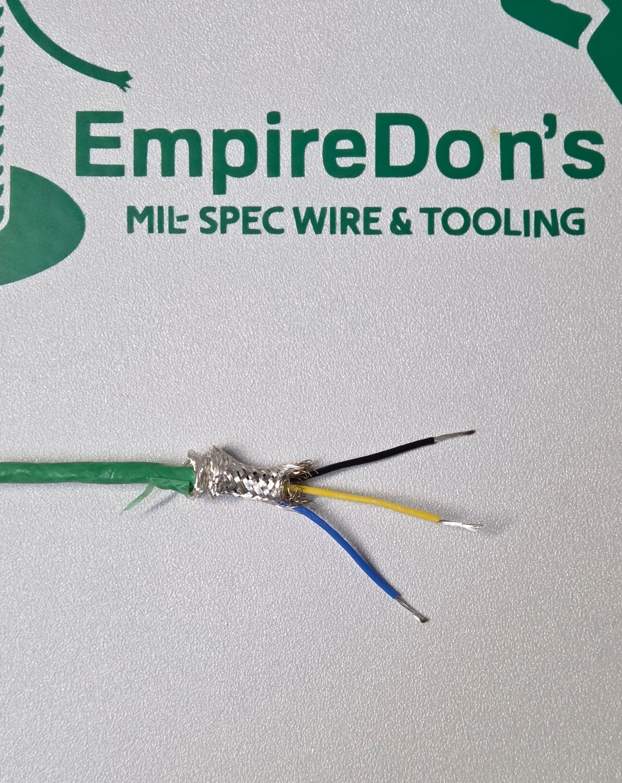 Wire Mil-Spec (PTFE) 22 AWG 3 Cond, Shielded Silver Plated Stranded 10 ft