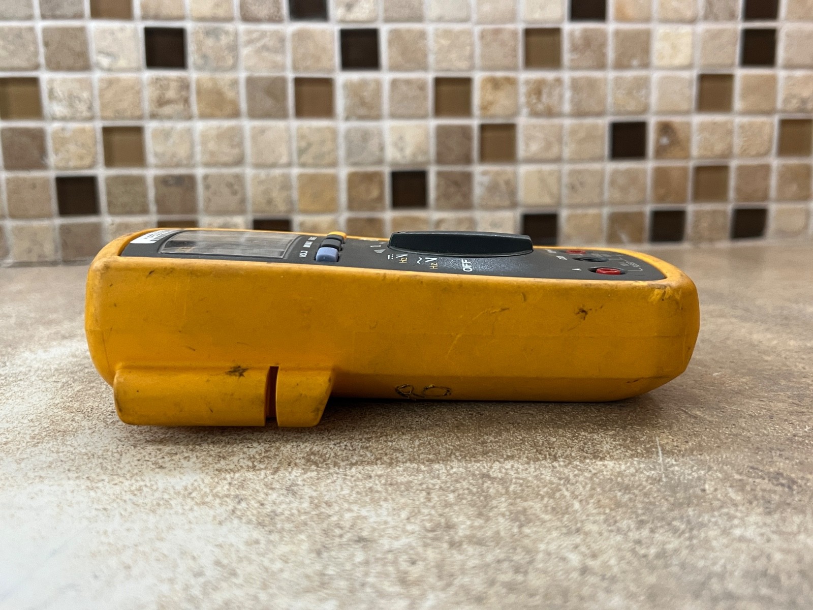 Fluke 111 True RMS Multimeter – Untested