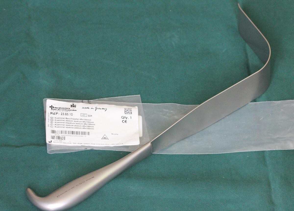 Medicon 23.85.10 Kuemmel Abdominal Spatula 45mm Wide x 100mm Deep Flexible 33cm