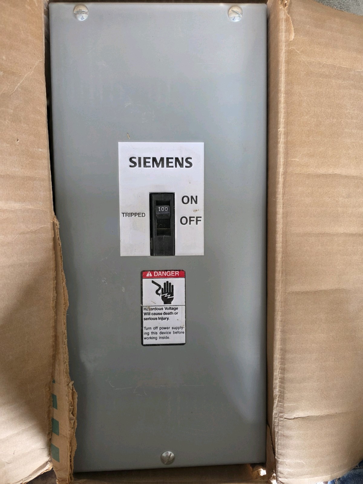 New Eaton E1SED43B100SB 100A 480V 3 Pole Circuit Breaker w/ 24 Volt Shunt Trip