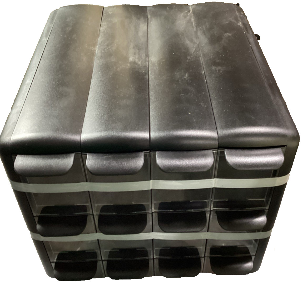 Flavia 25200002 4 Column Merchandiser 12 Compartments 15.2 x 17.2 x 16.3 Black