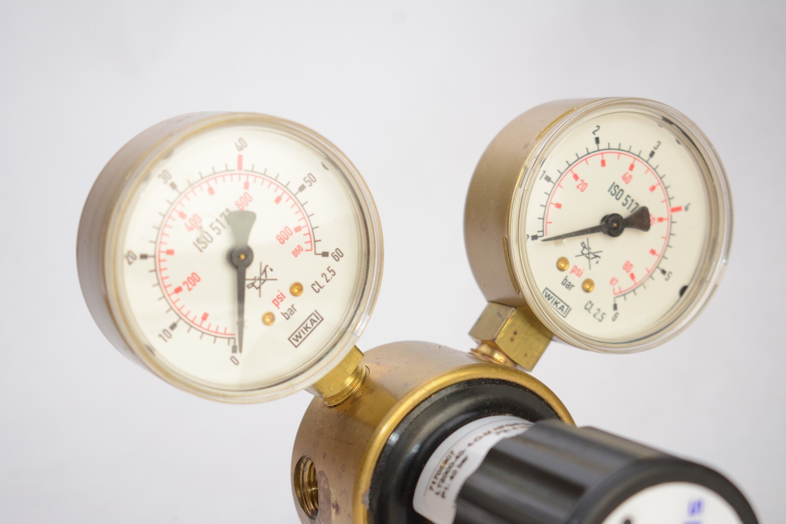 SPECTRON PRESSURE REGULATOR LT2000-40-4-NFG/FG/O2