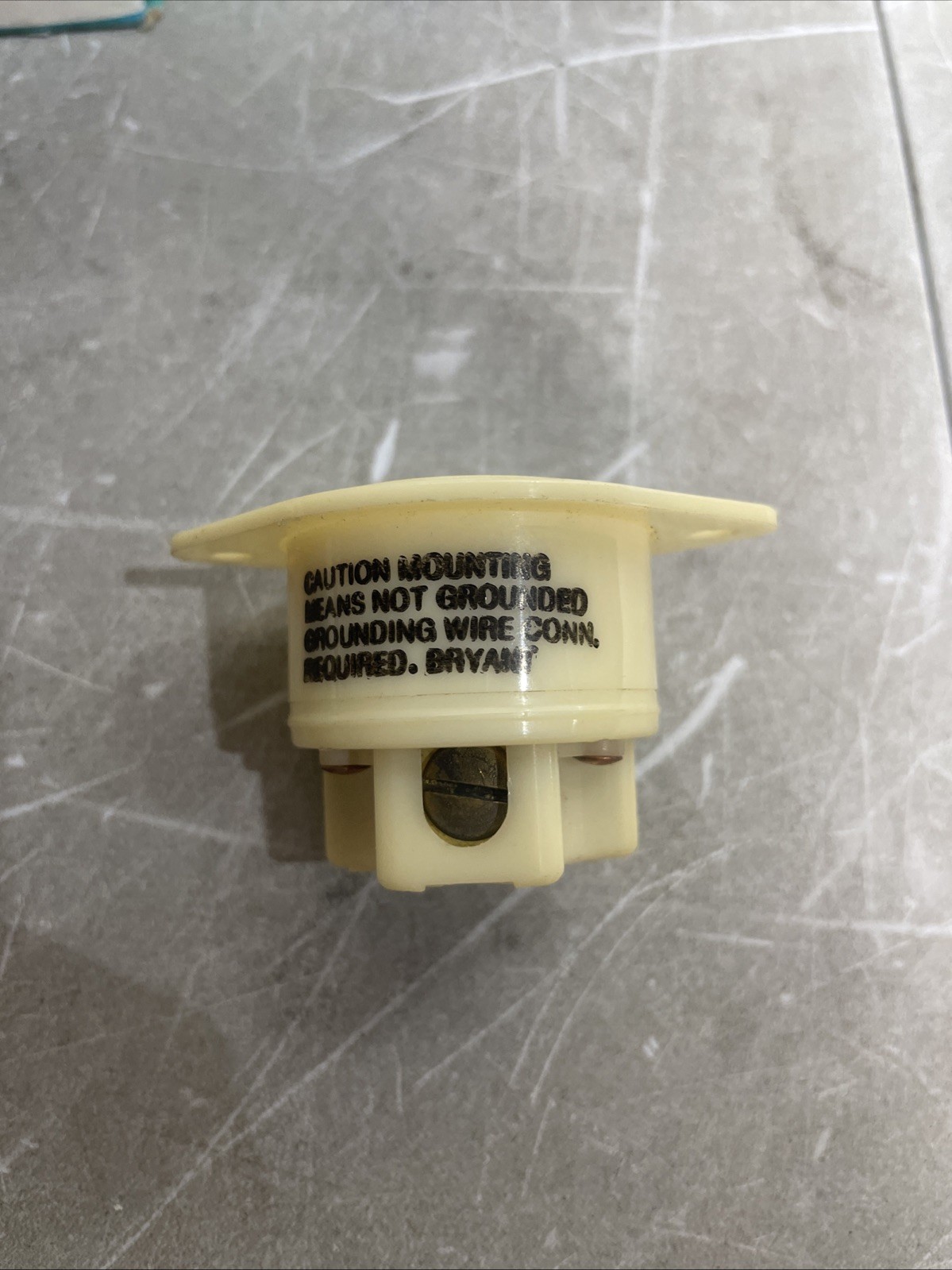 Bryant 5379 Straight Blade Receptacle, 5-20R, 20 A, 125V Ac, 2 Pole, 3 Wire, 8pk