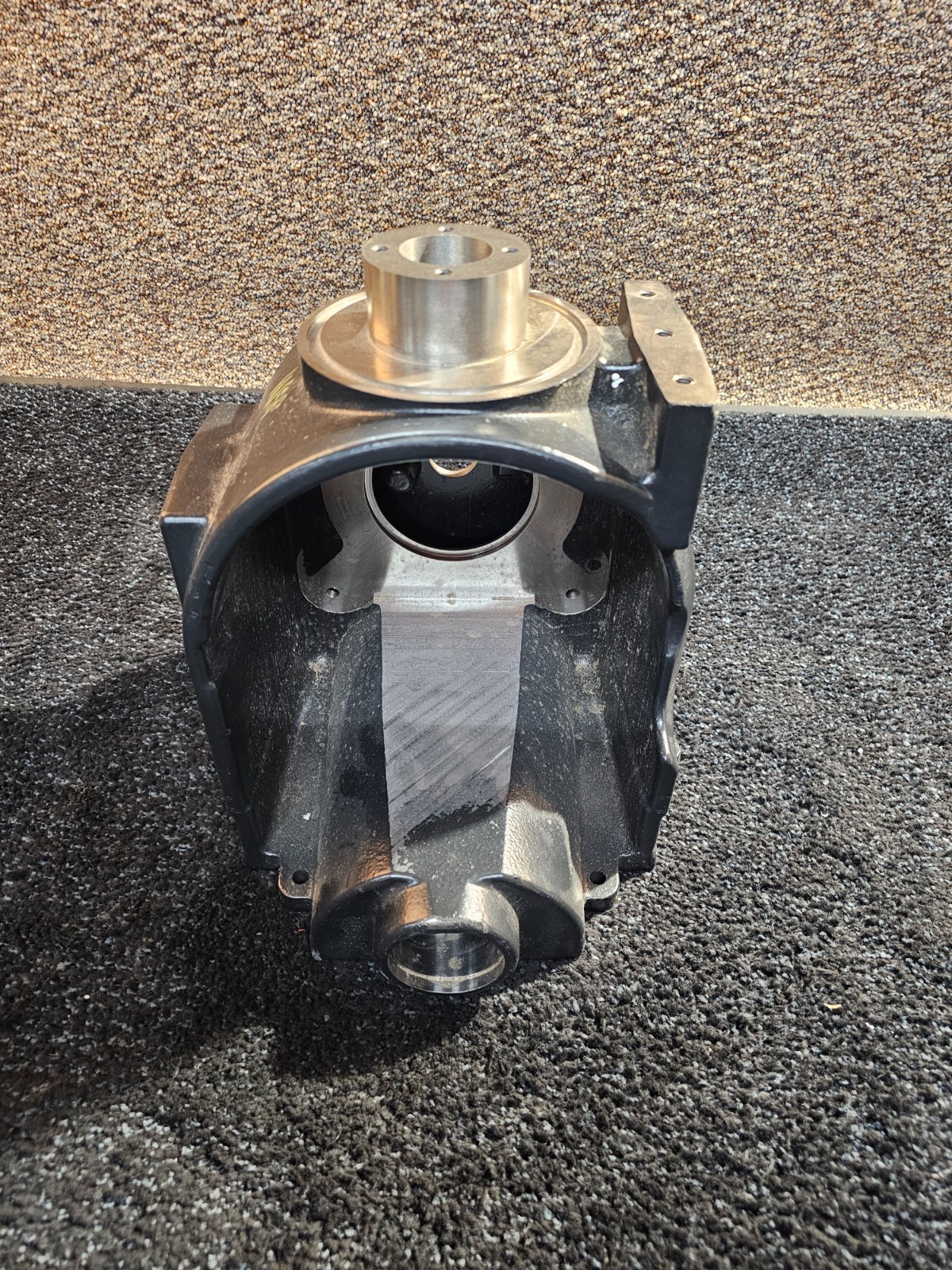Heavy Duty Gearbox 111651 Q2 54Y, Gray Powder-Coated Finish, Steel