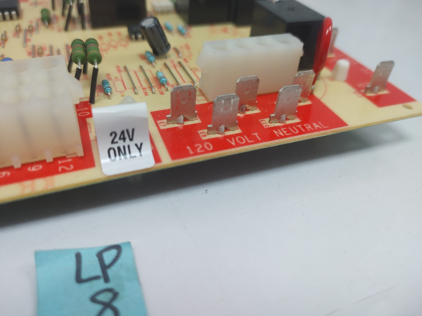 LENNOX 50A66-743 SureLight White Rodgers Control Circuit Board 150-0993
