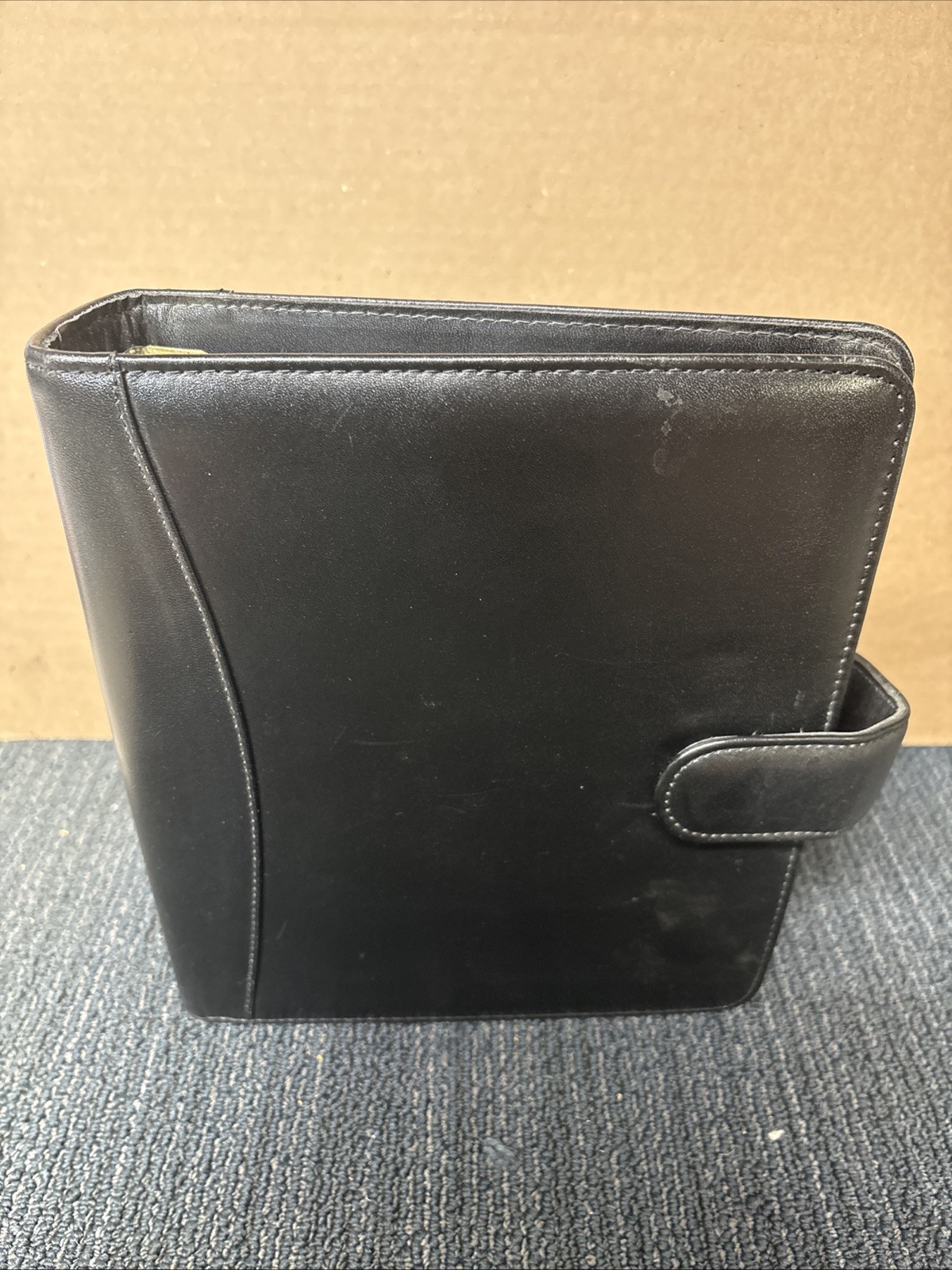 Franklin Quest Black Classic Full Grain Leather Open Binder Day Planner