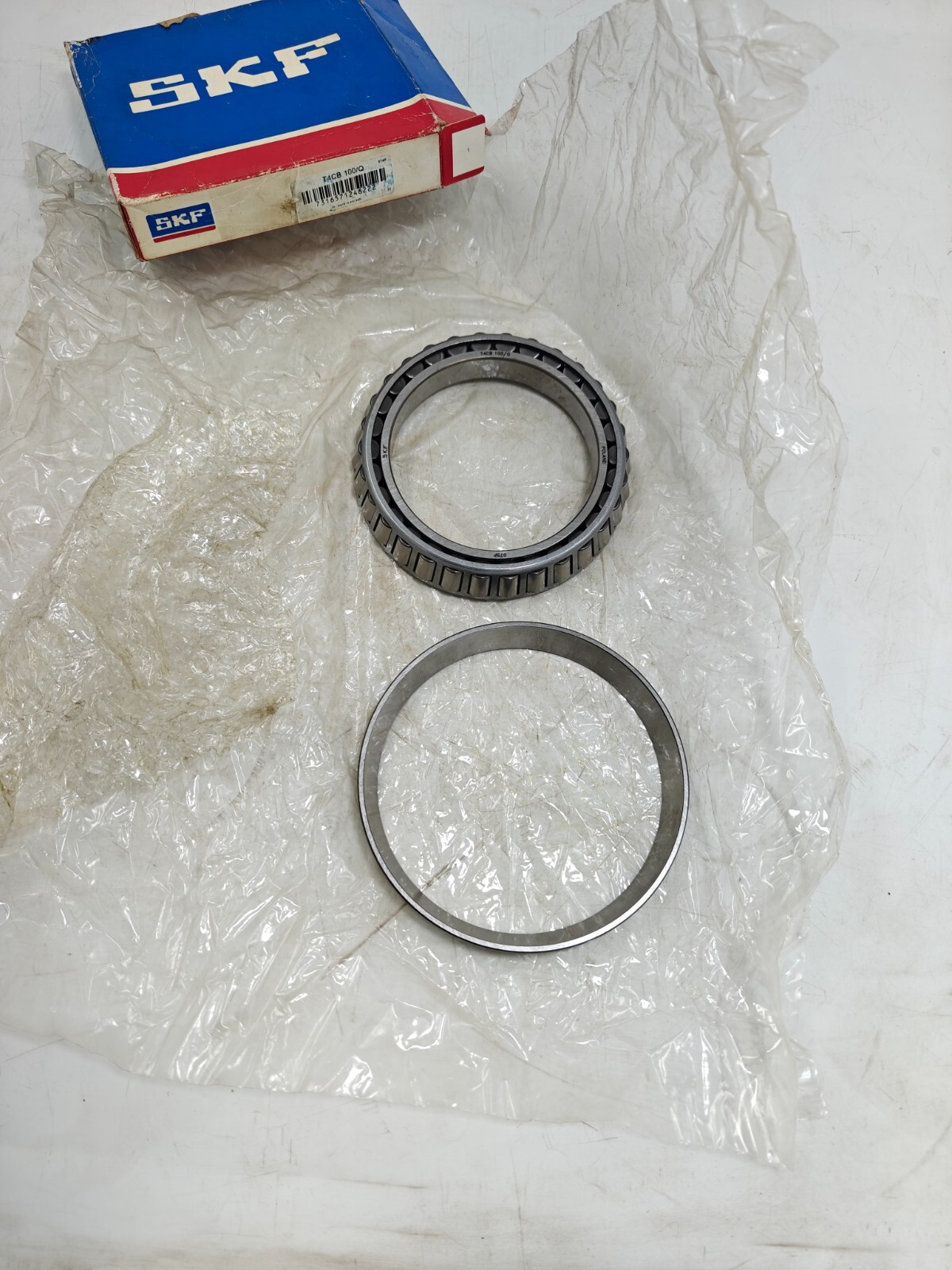 T4CB100/Q SKF Tapered Roller Bearing Cone&Cup 100x145x24mm T4CB 100 SKF Poland