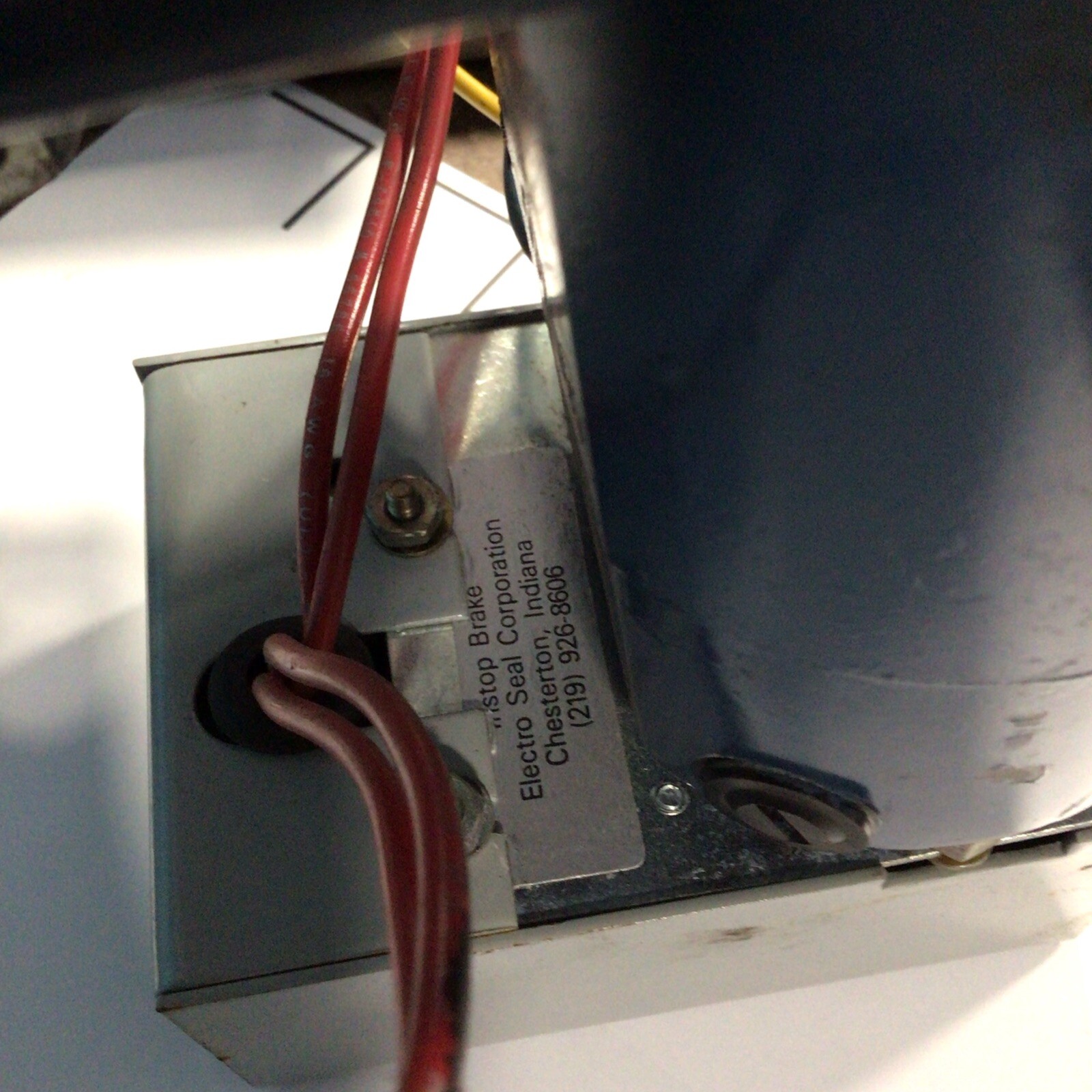 Fasco/Hawker Gear Motor 115VAC – 1 Phase – 800 RPM- 1/6 HP. – 2.7 A Serial L032