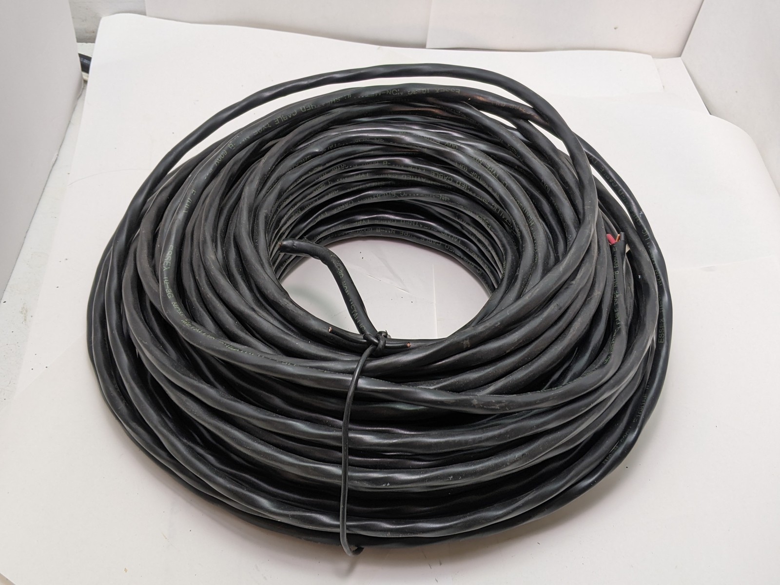 ESSEX 10/3 NM-B Cable w/ Ground ~210 Ft, Copper, 600V