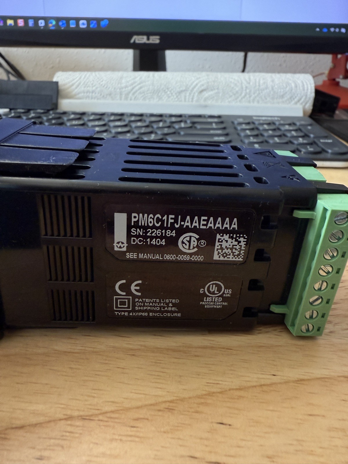 PM6C1FJ-AAAABAA Watlow 1/16 DIN Control 4-20mA Output with Relay Output