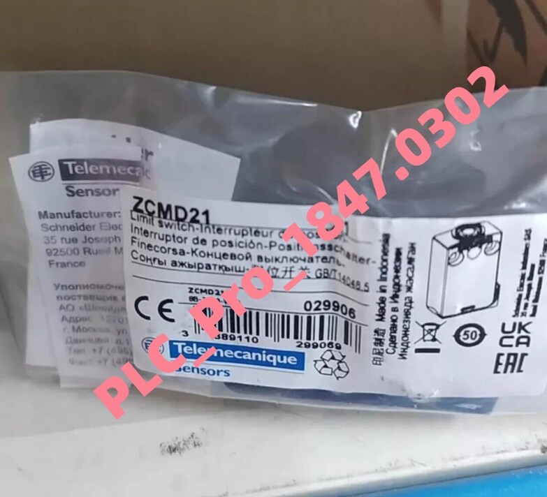 1PCS New Original Schneider Osiswitch ZCMD21 Limit Switch Fast delivery