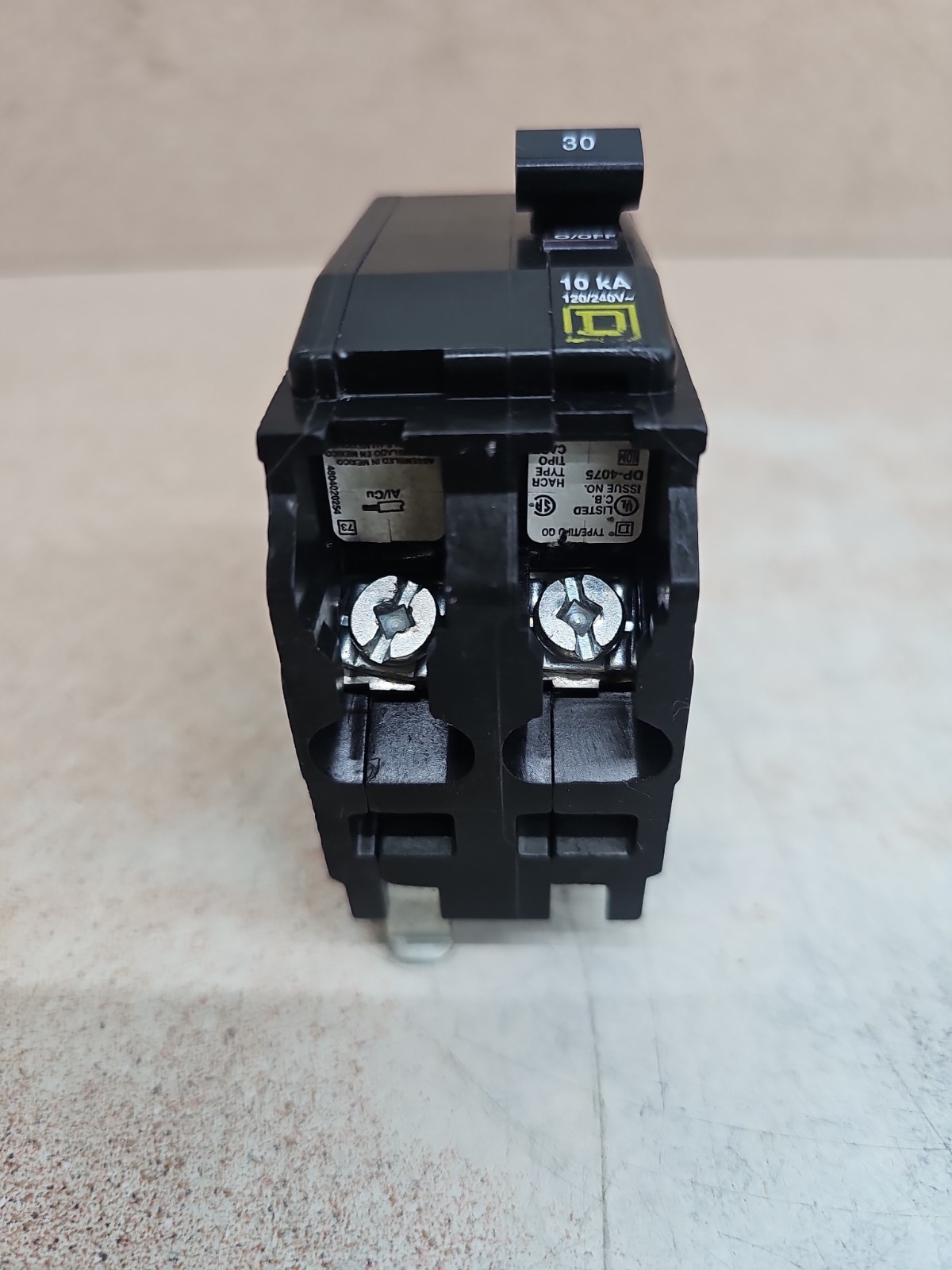 1) SQUARE D QO230 30 Amp 2 Pole Type QO Circuit Breaker W#