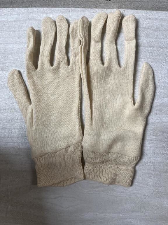 Dozen (12 Pairs) Lightweight String Knit Gloves, Tan S/M