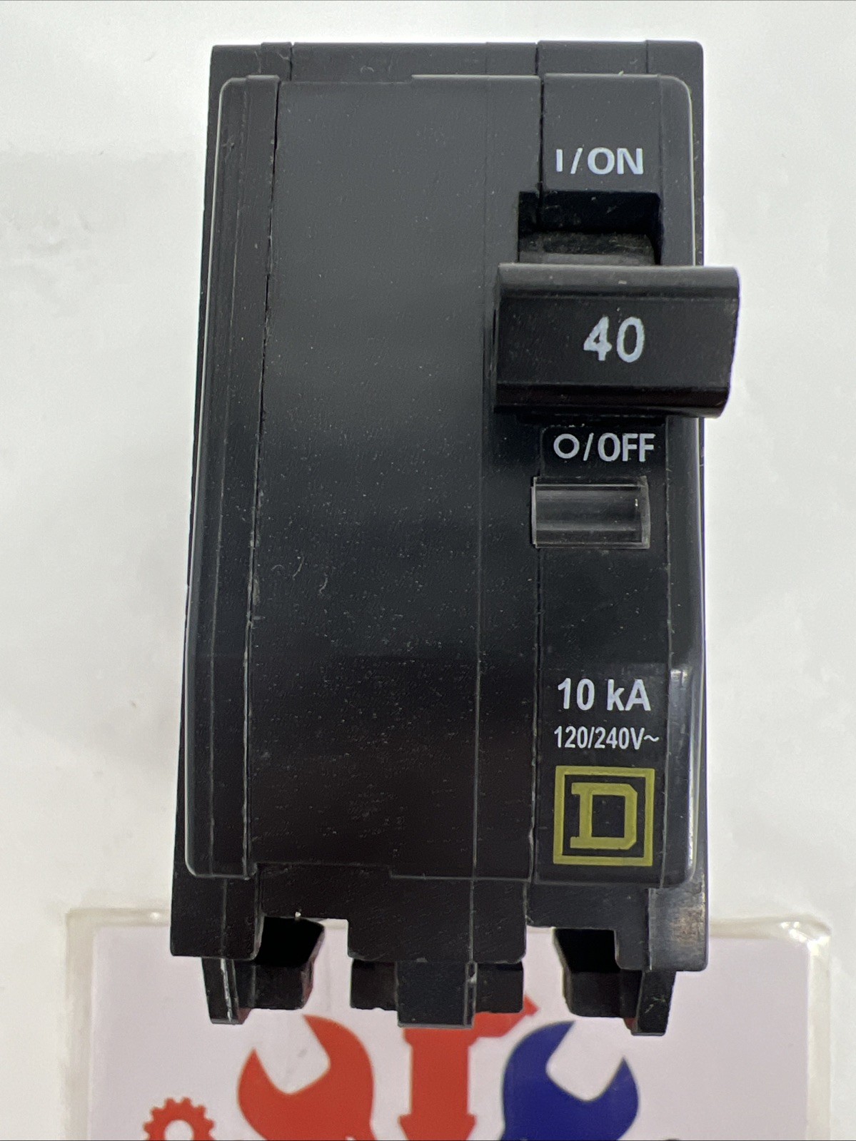 Square D QO240 Molded Case Circuit Breaker, 40 Amp, 2 Pole, Type QO, 120/240V