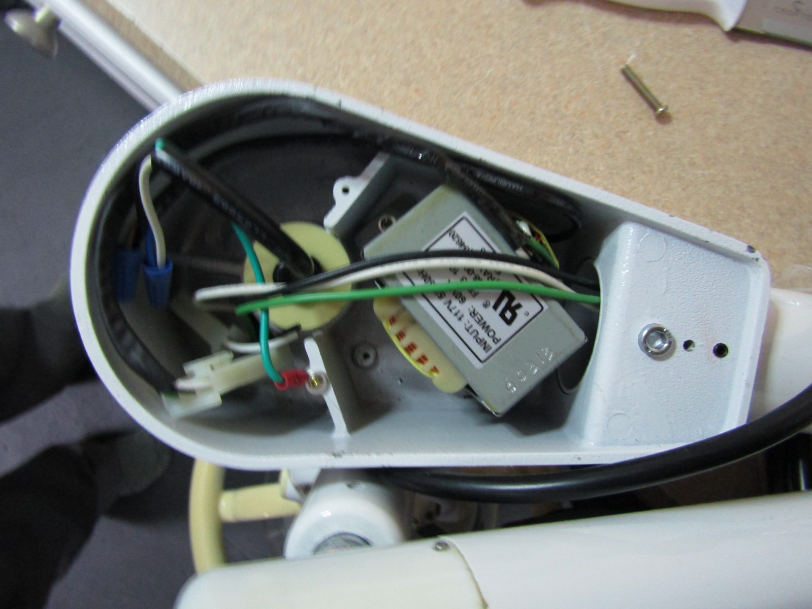 Lucent Dental Operatory Light 115V 60 Hz 61W