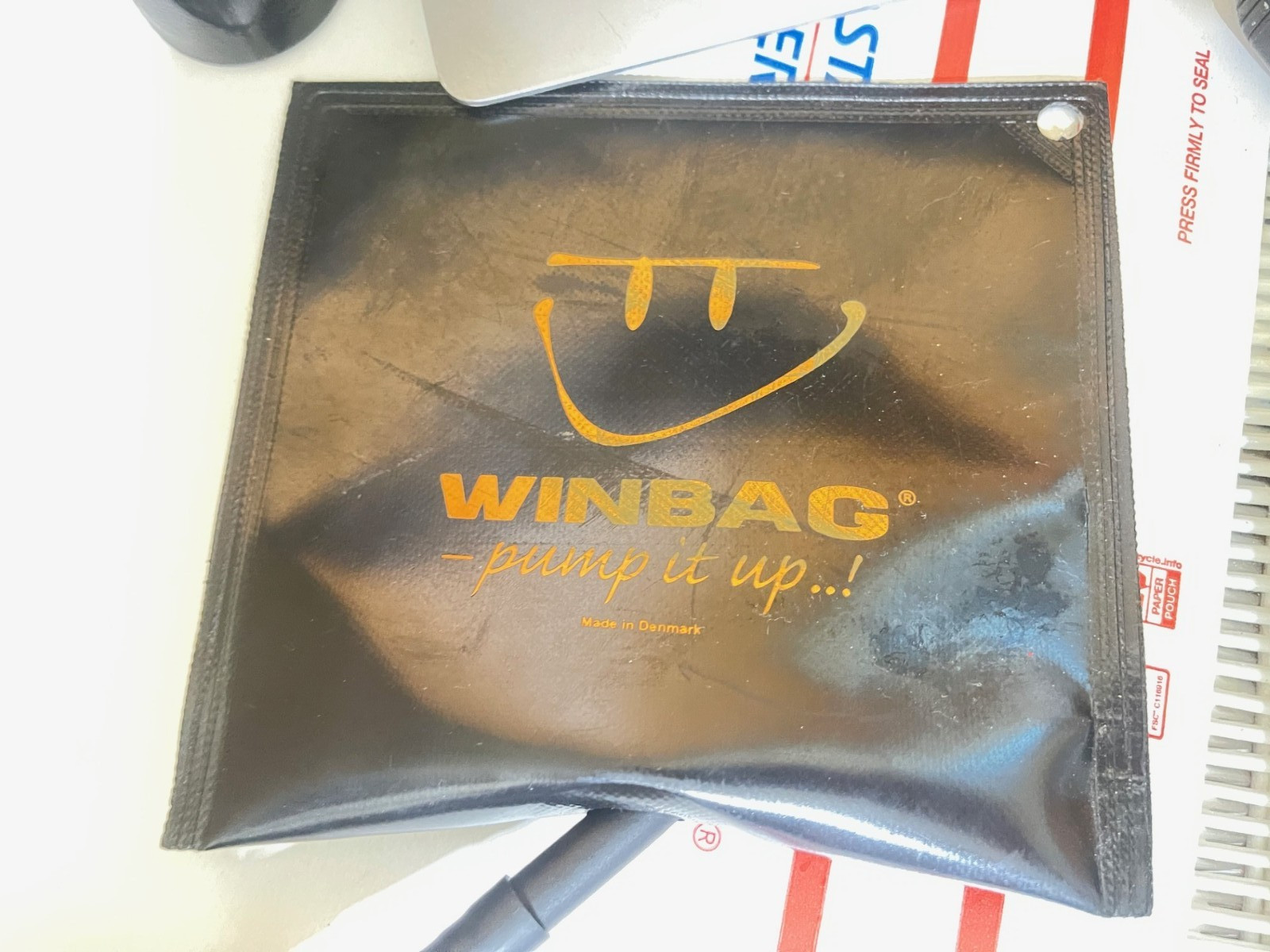 Winbag 300 Pounds Lifting Power Bag Size: 6.25″ W x 5.75″ L(D18)