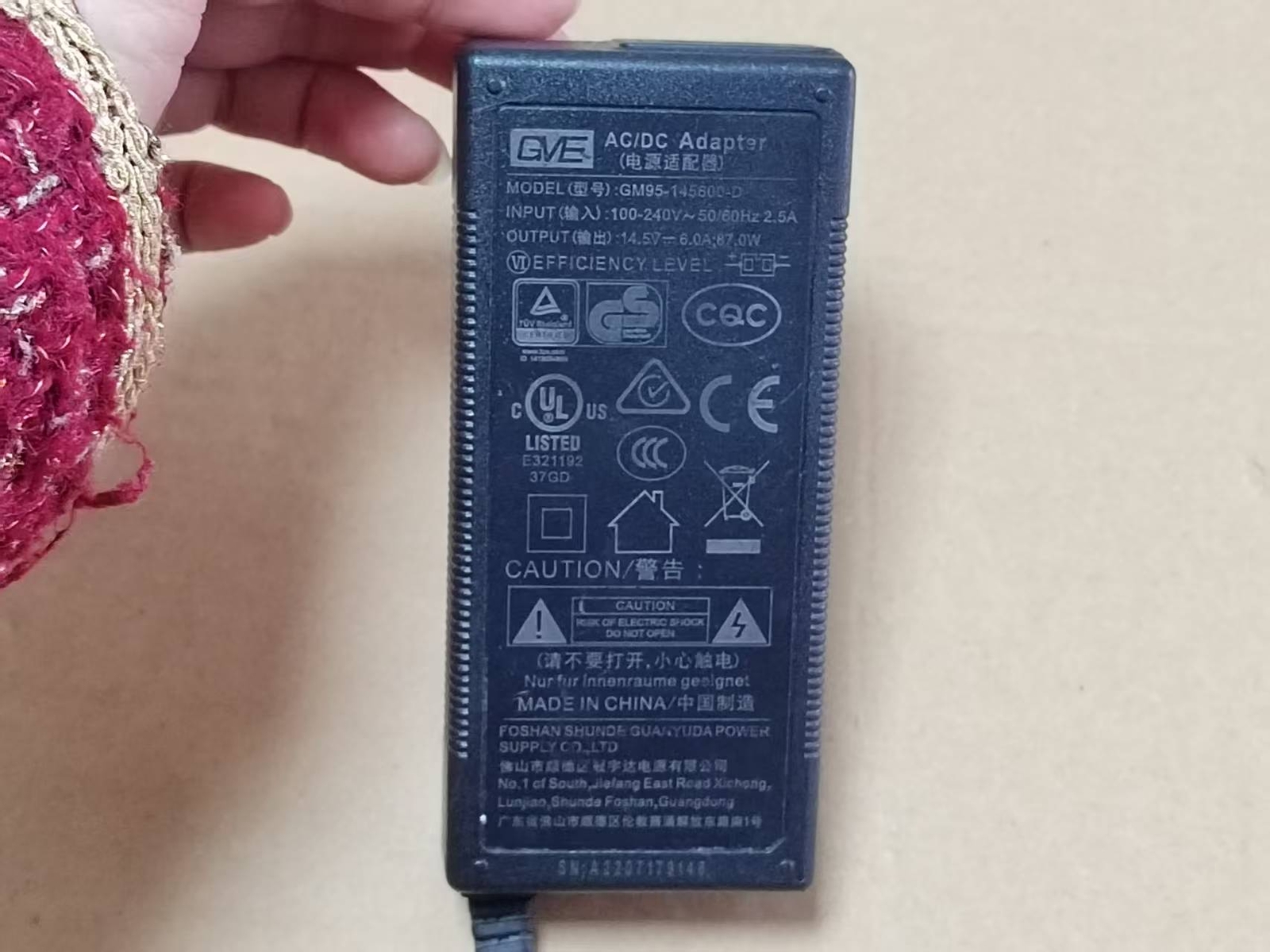 1PCS GM95-145600-D 14.5V 6.0A 87W 12/24V Car Refrigerator Power Adapter