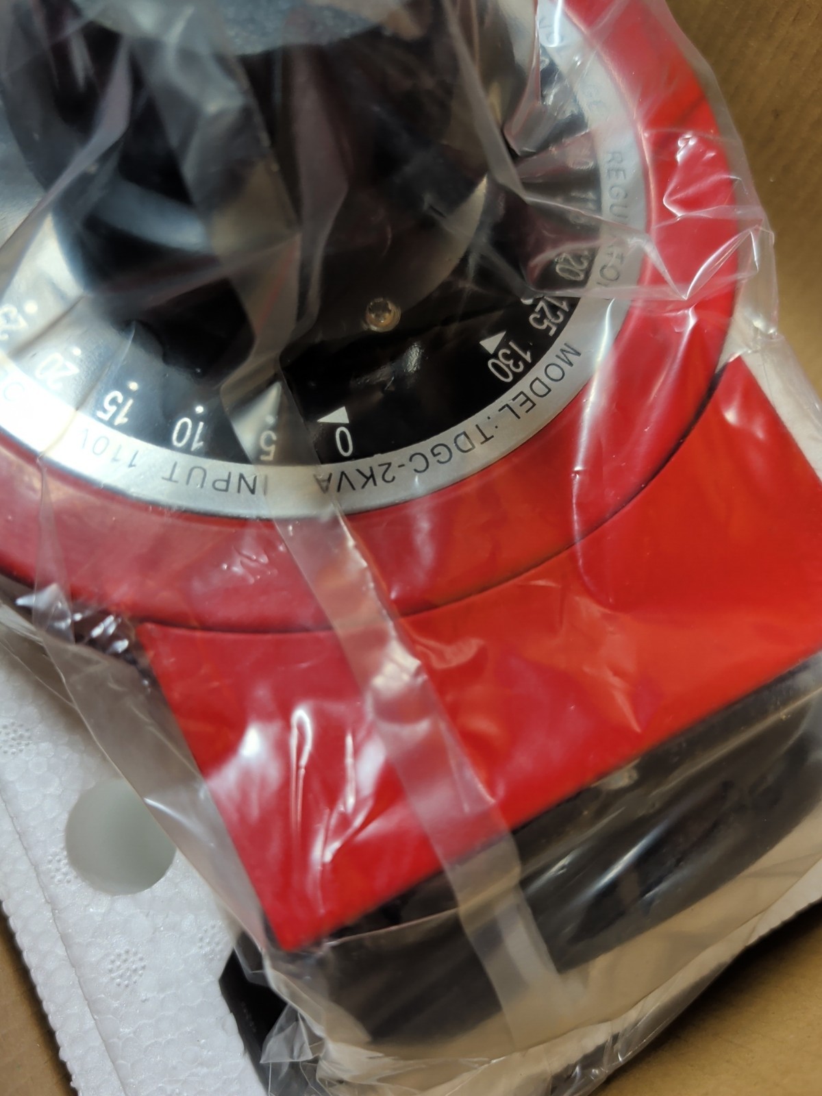 Vevor TDGC–2KVA Transformer Variable AC Voltage Regulator 2000VA 110V 0-130V NEW
