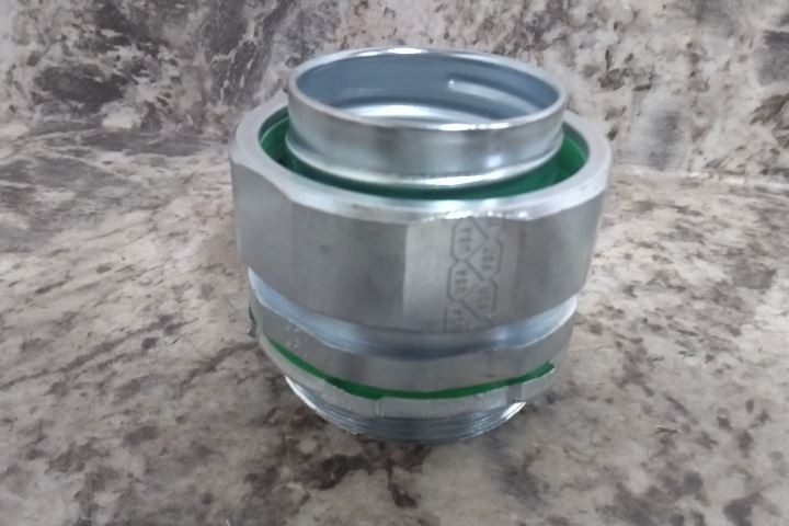 Remke LMM-61 5 Pk 2 In Trade Size Liquid-Tight Conduit Fitting