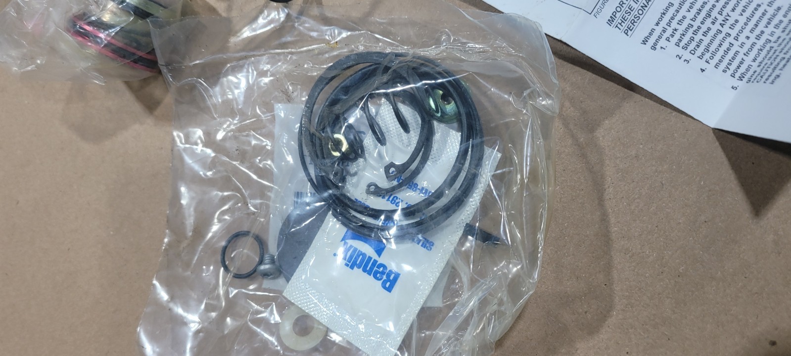 Bendix 102100 E-10 Air Brake Pedal Valve Repair Kit