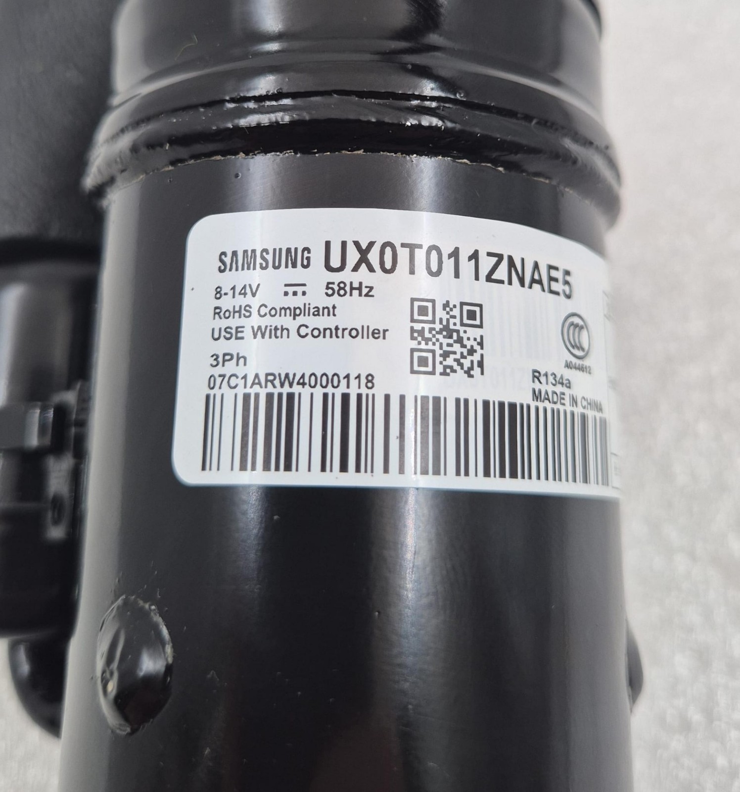 SAMSUNG UX0T011ZNAE5 Miniature Rotary Compressor 3PH 8-14V 12V