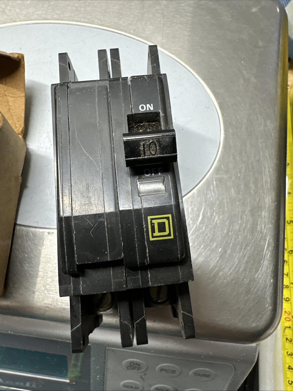 Square D QO210 Circuit Breaker – 10 A, 2 Pole, 120/240 VAC New In Box