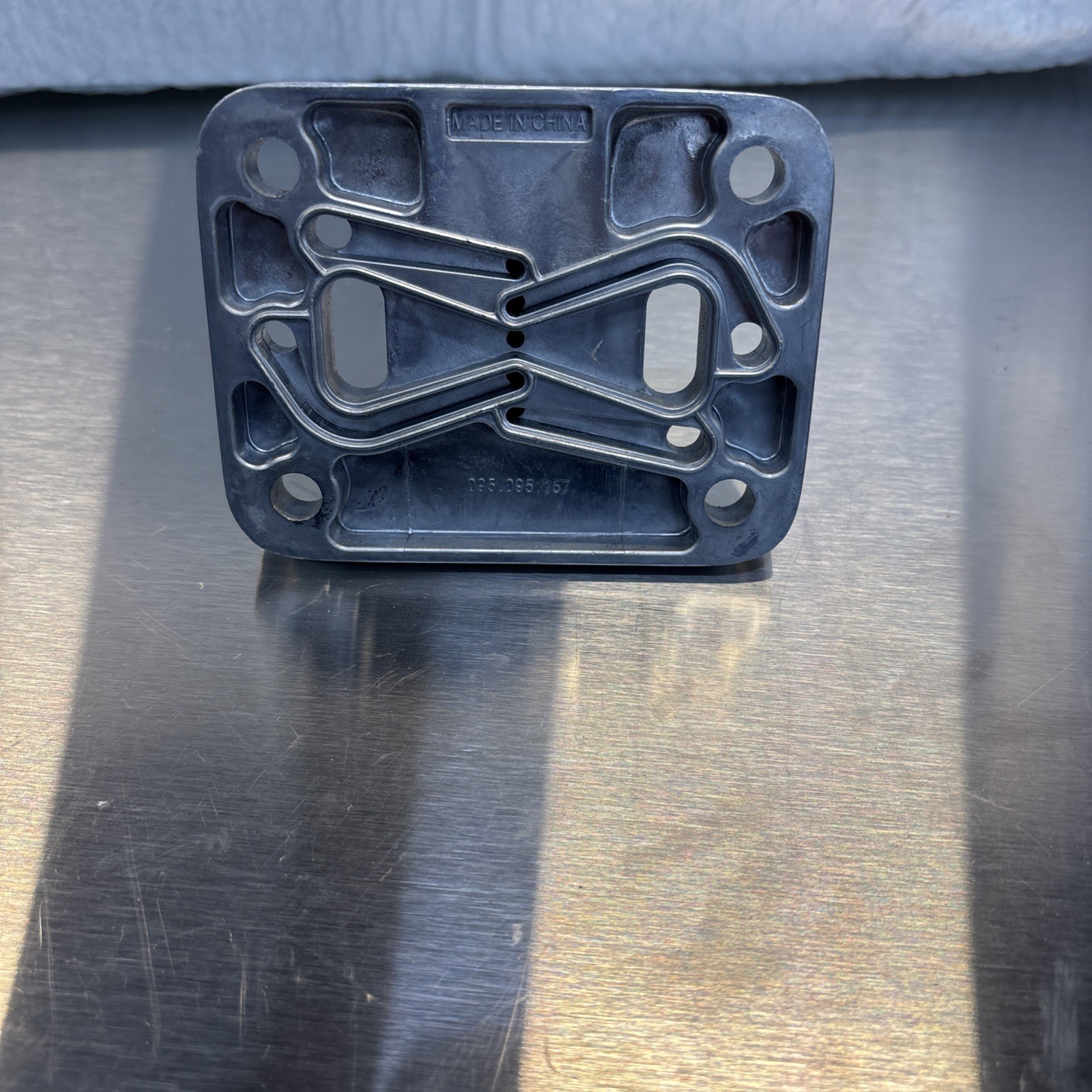 Sandpiper 095.110.000: VALVE, BODY, PILOT ASSEMBLY