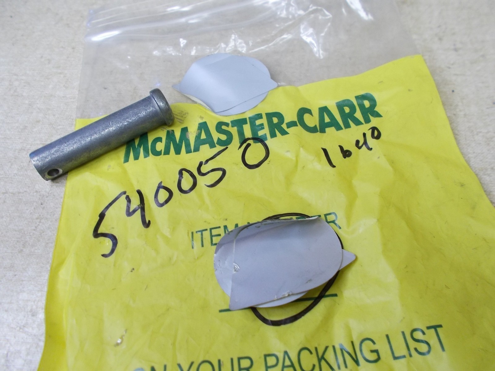 NEW McMaster Carr 2 Pin 540050 1640 *FREE SHIPPING*