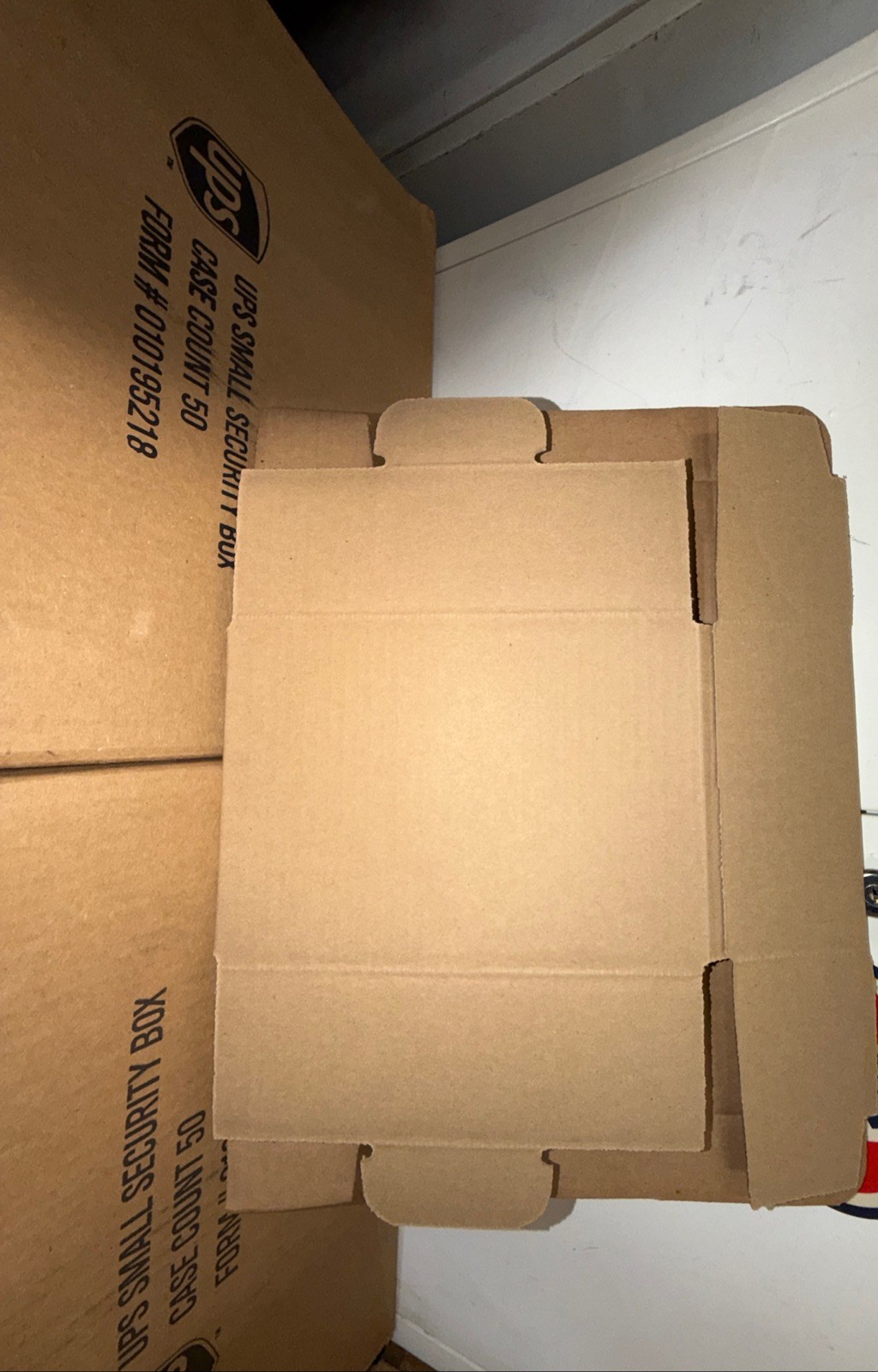 50 Pieces 9″ x 6″ x 3″ Corrugated Security Mailer Shipping Box