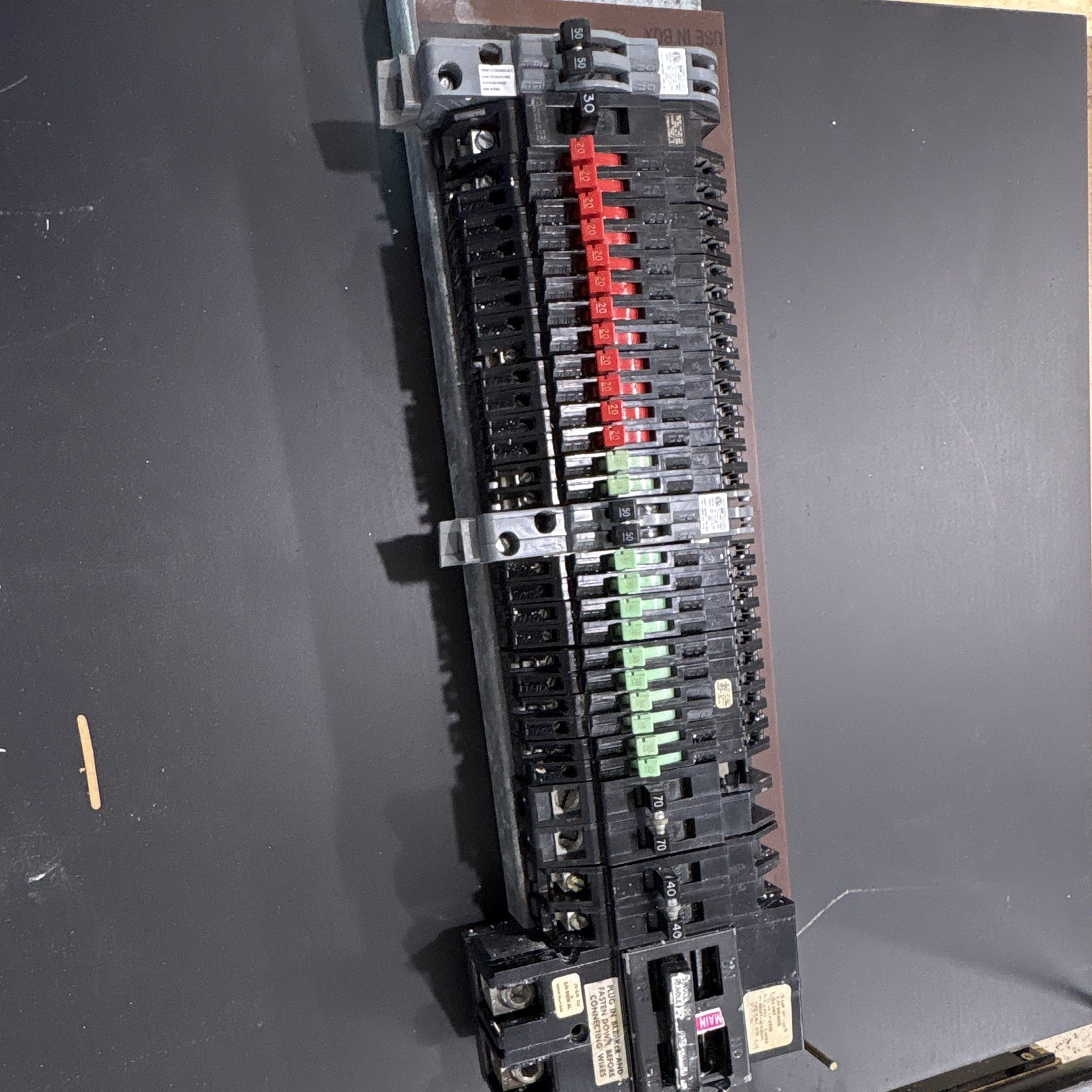 Main Breaker Panel breakers 70A 120/240V 2-Pole 31-40 Space w/ Bus Bars