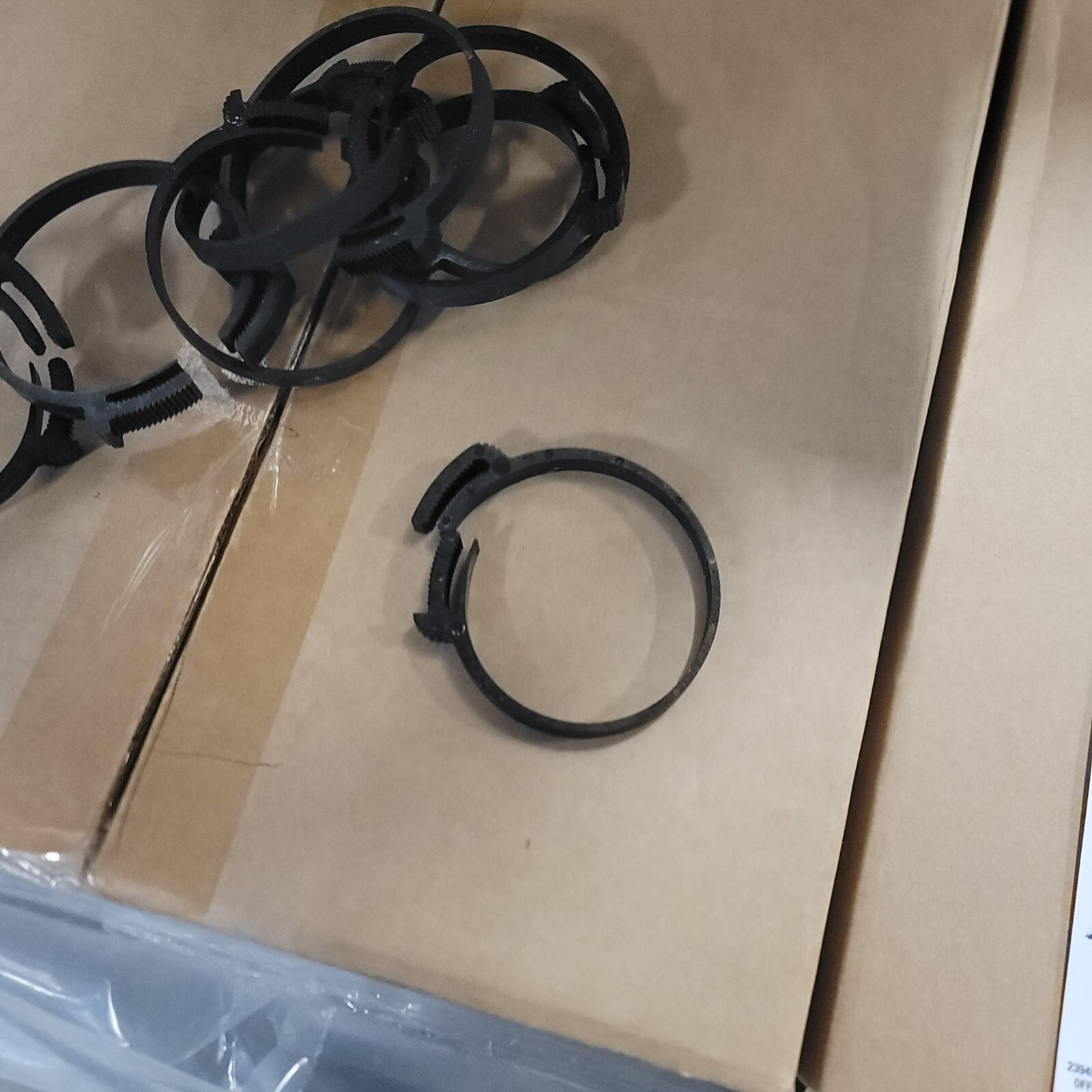 800pc Herbie Clip 70 Hose Clamp Nylon 70-PA66-BK 70.4-75.5mm – 2.77-2.97in | New