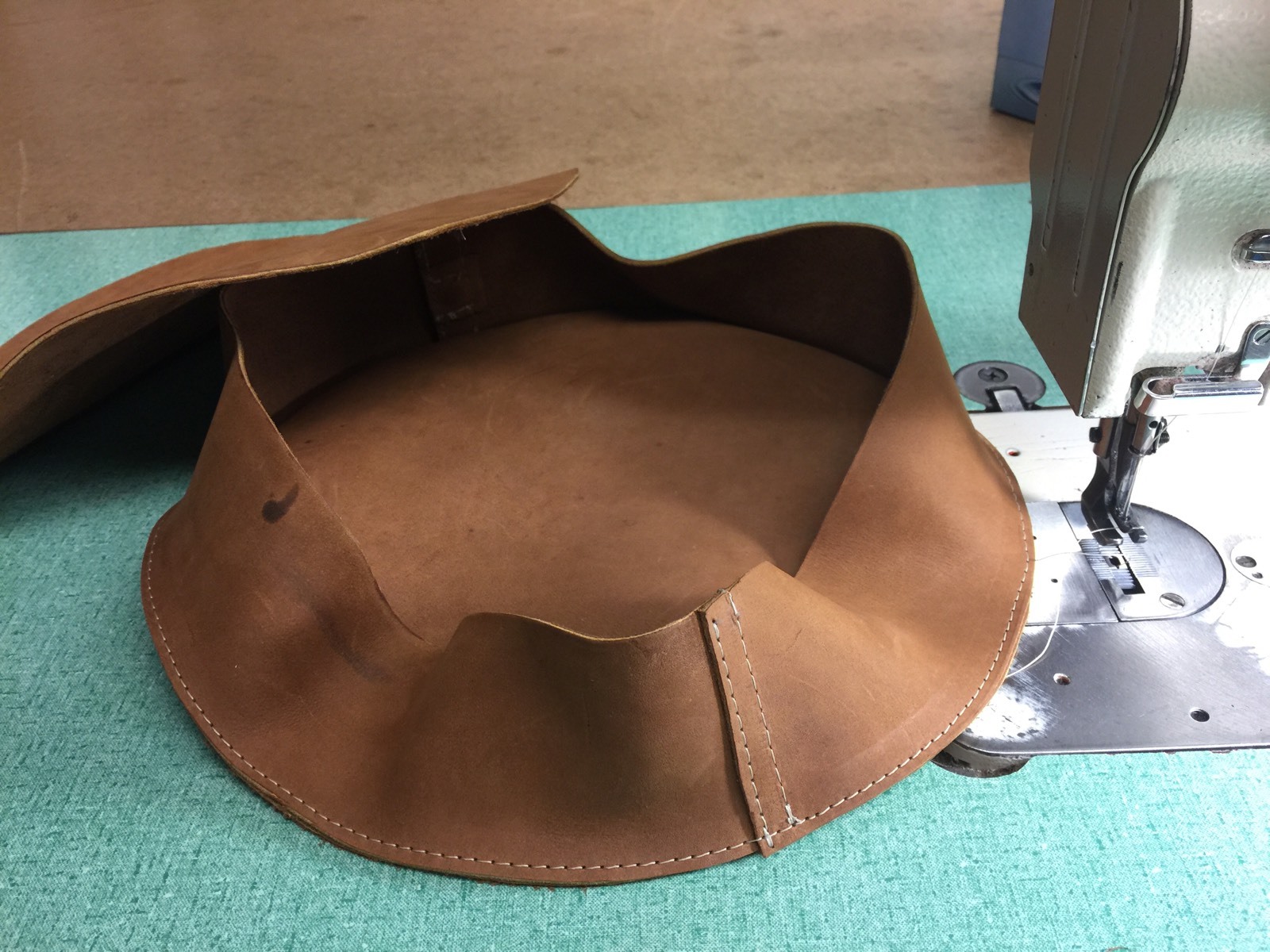 18-inch Leather Panel Forming Shot Bag Metal Shaping Beater Bag