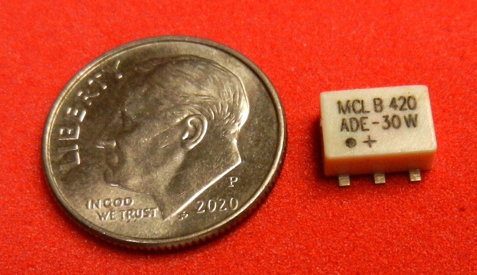 Mini-Circuits (MCL) ADE-30W+ Frequency Mixer 300 MHz -4,000 MHz (SMT)