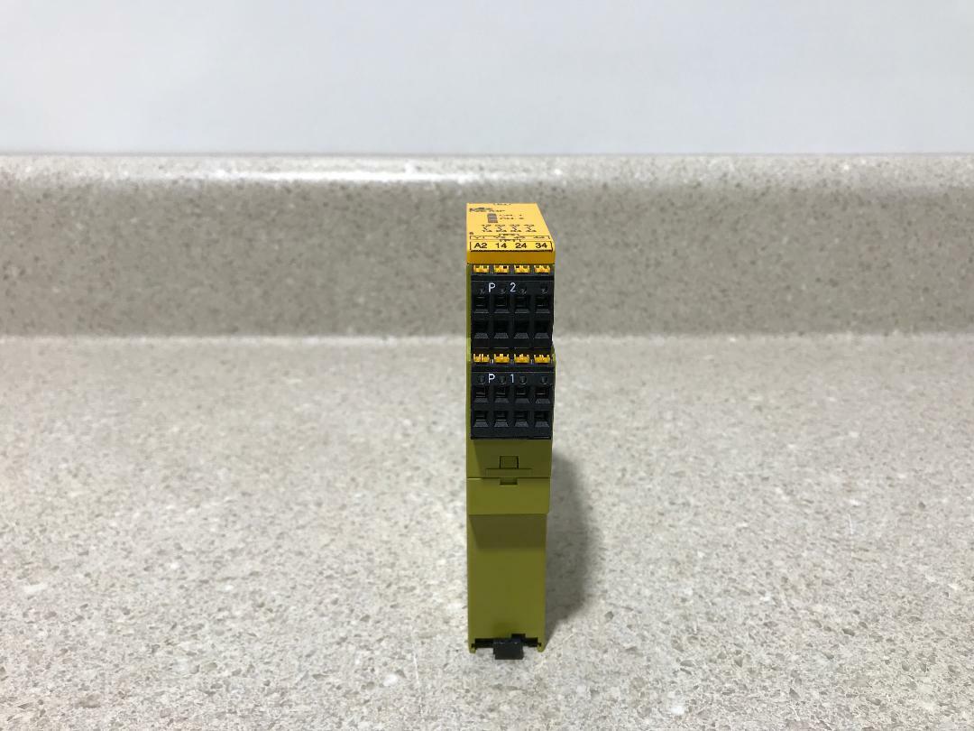 Pilz PZE X4P C 24VDC 4n/o