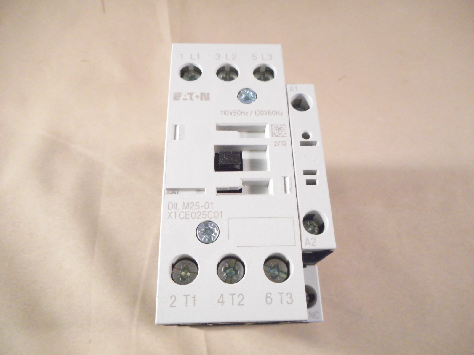 EATON XTCE025C01A (DILM25-01) contactor NIB