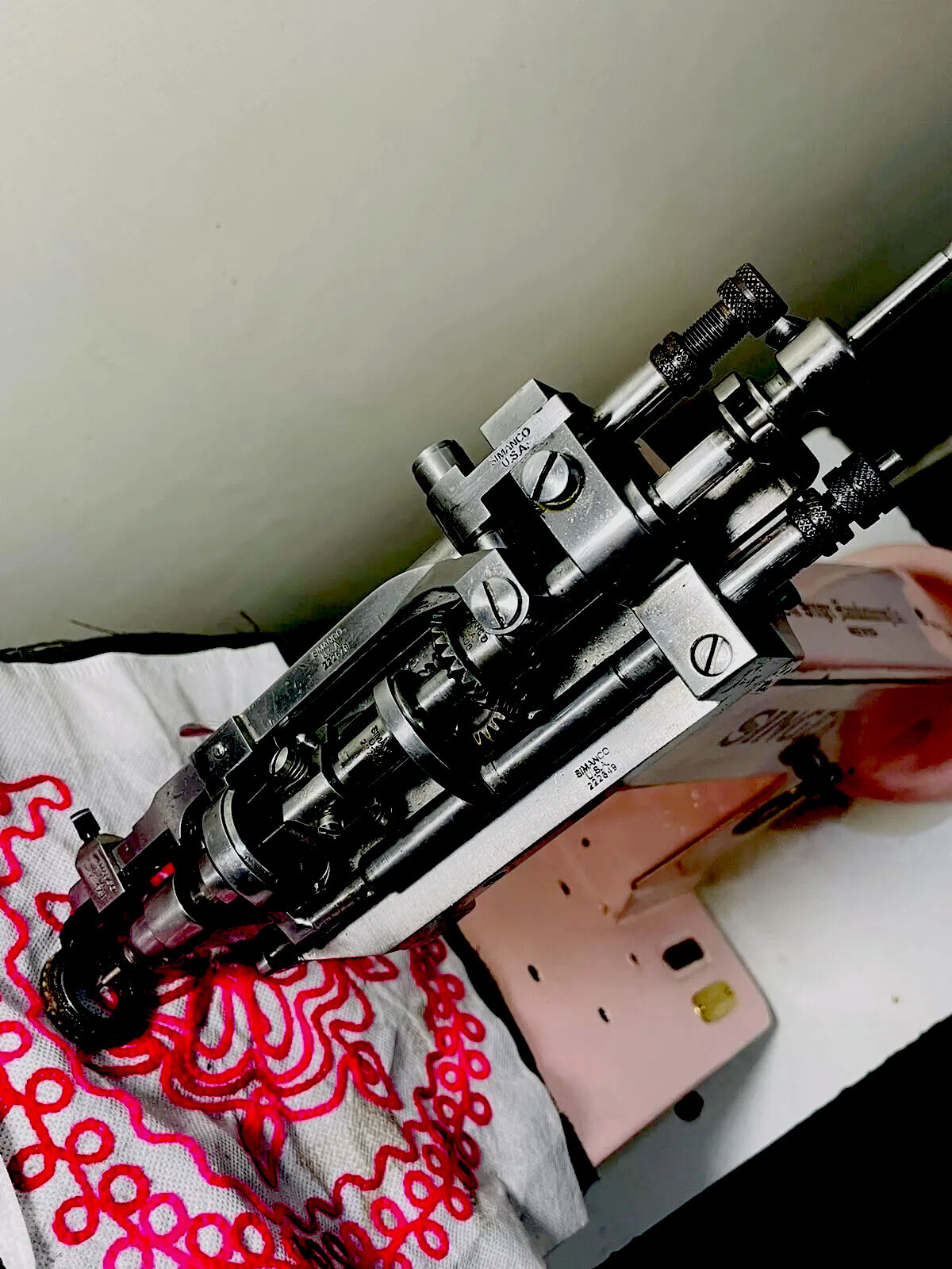 Singer 114w103 Chain stitch & Moss Stitch Embroidery Machine head only