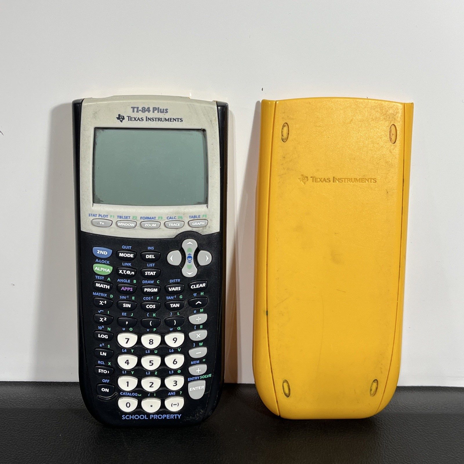 Texas Instruments TI-84 Plus Graphing Calculator w/Cover Black Tested