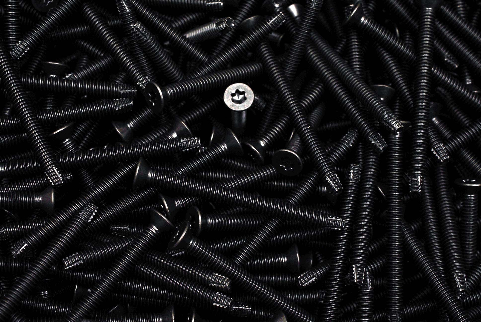 (150) Torx T30 Trailer Deck Floorboard Screw 1/4-20 x 3 Flat Thread Cutting