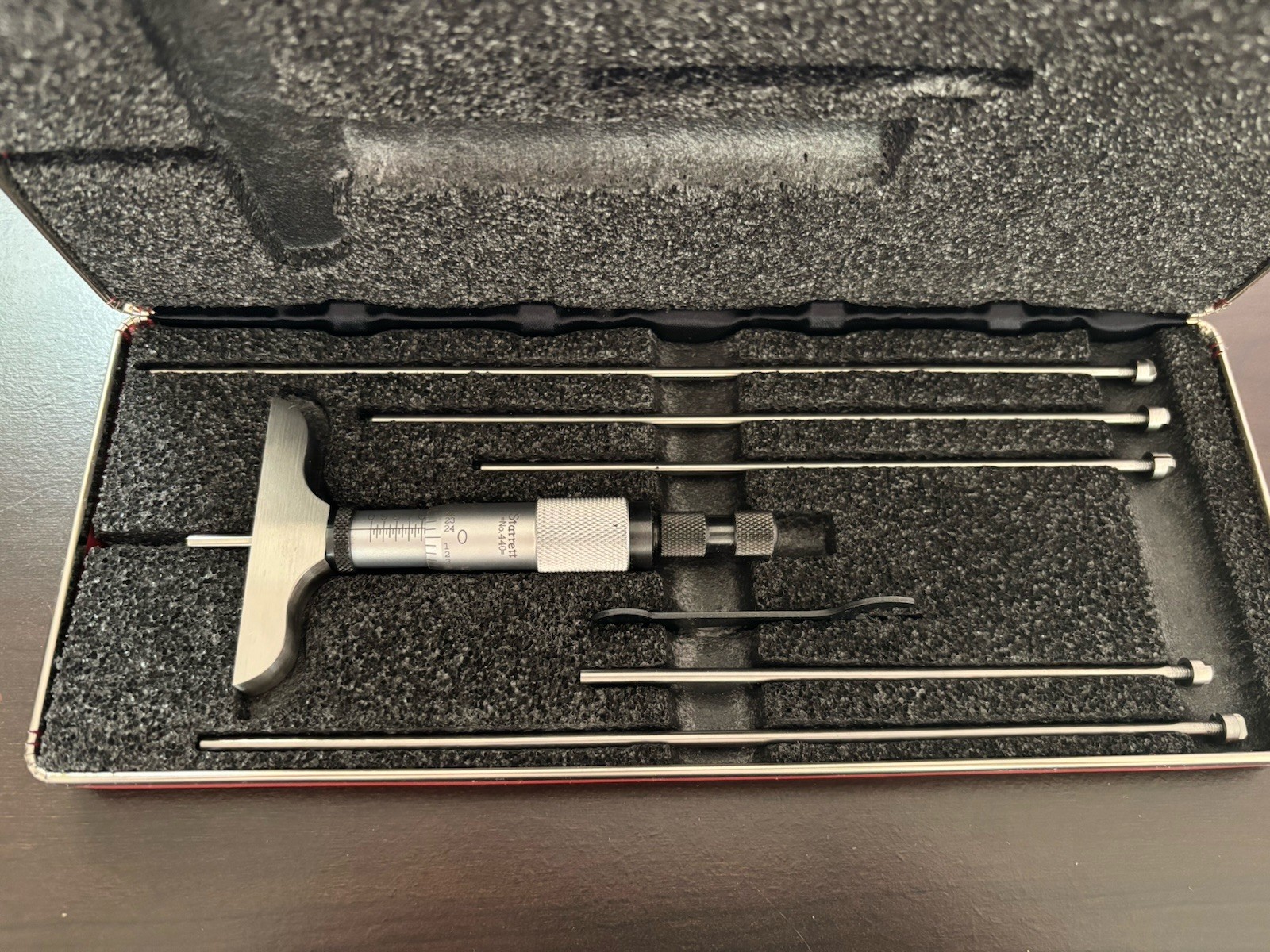 Starrett Depth Micrometer No 440 With Measuring Rods.
