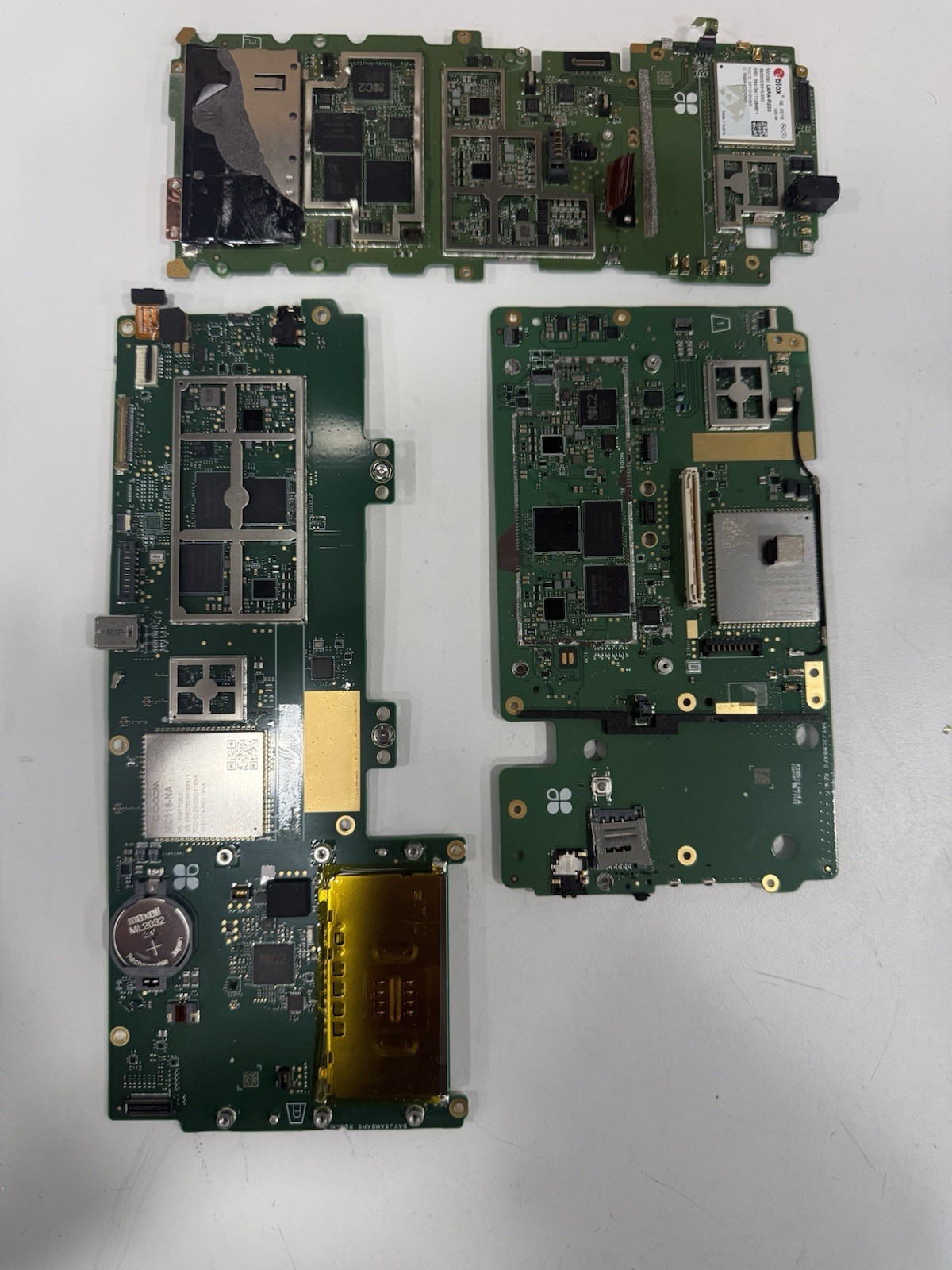 50x LPDDR4X 16Gb Boards – Clover POS – Chip Harvest Lot – 16GB eMMC SDA660 LTE