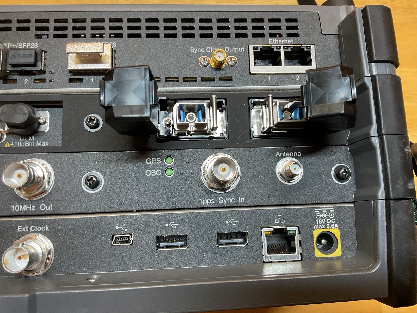 Anritsu MT1000A Network Master Pro; MU100090A, MU100021A, MU100011A Modules