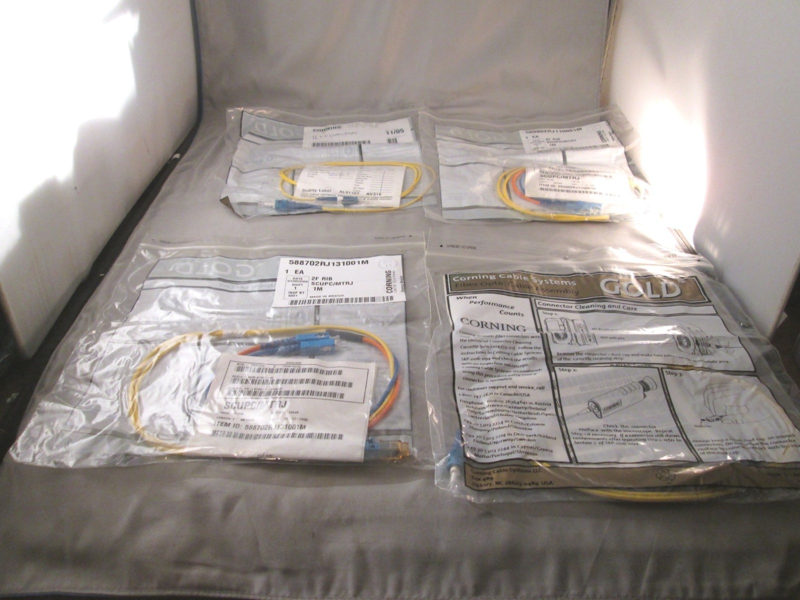 Corning TKT-UNICAM-CTS Fiber UniCam Optic Termination Toolkit used good cond