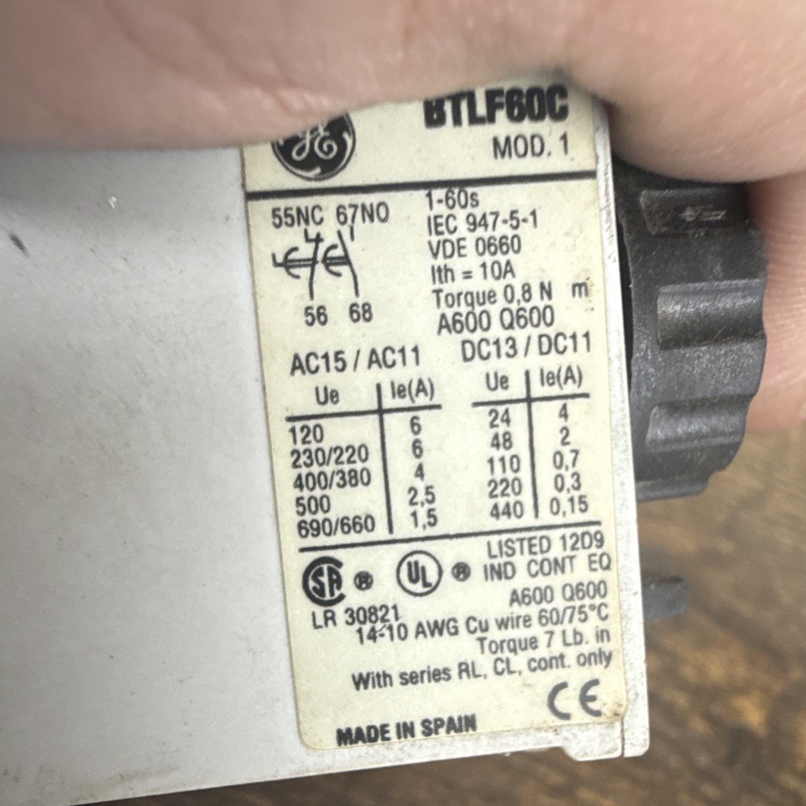 GE BTLF60C Delay-On Time Delay Relay 120VAC 10A SPDT 8-Pin 1-60 Sec