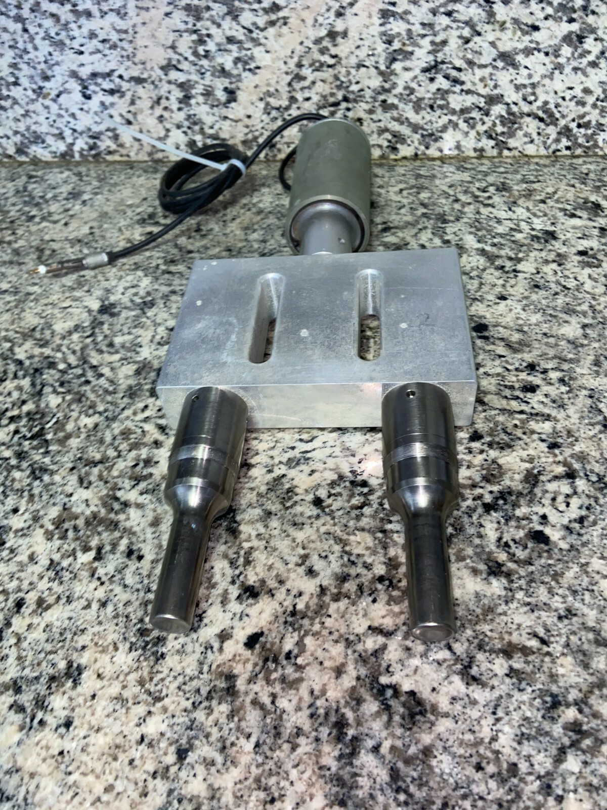 Branson 20 kHz Ultrasonic Welding Transducer with a Dual-Point Custom Horn Assy