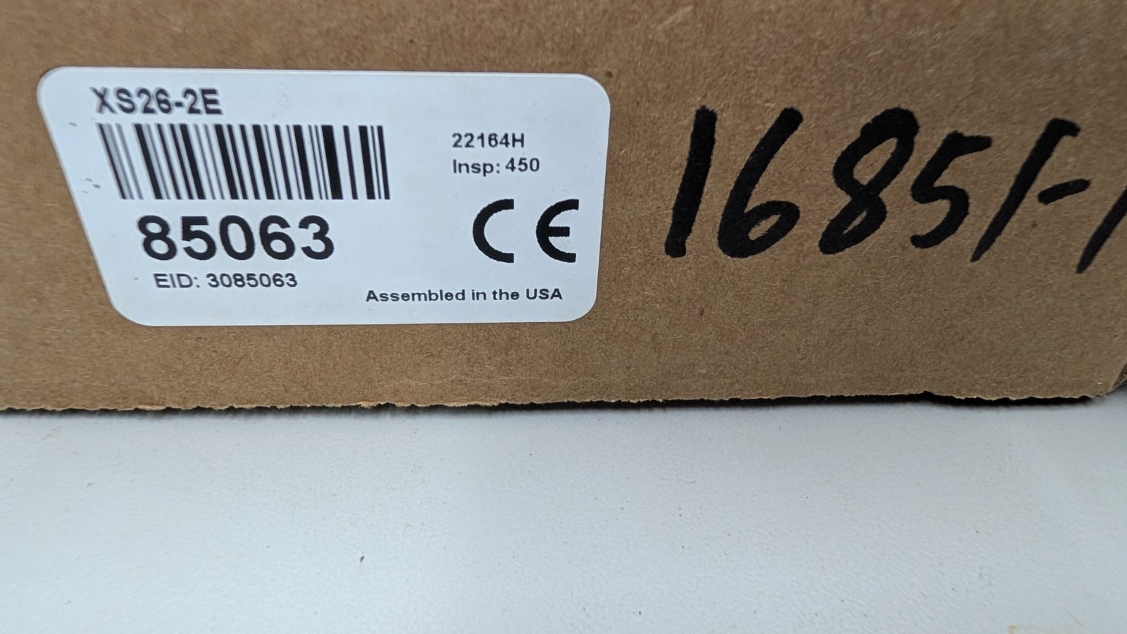NEW IN BOX BANNER XS26-2E Safety Relay 85063 Safety Controller 26 Input Base CM