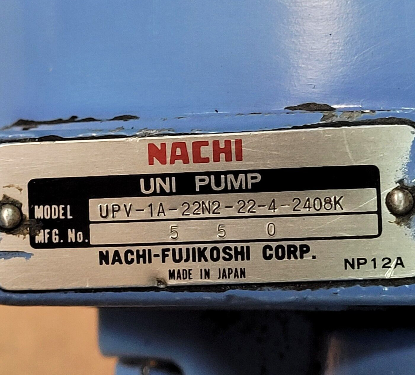 NACHI UNI MOTOR TYPE (M) LTIS90-NR TYPE (N) VSBA-0A4B22 3 PHASE INDUCTION MOTOR