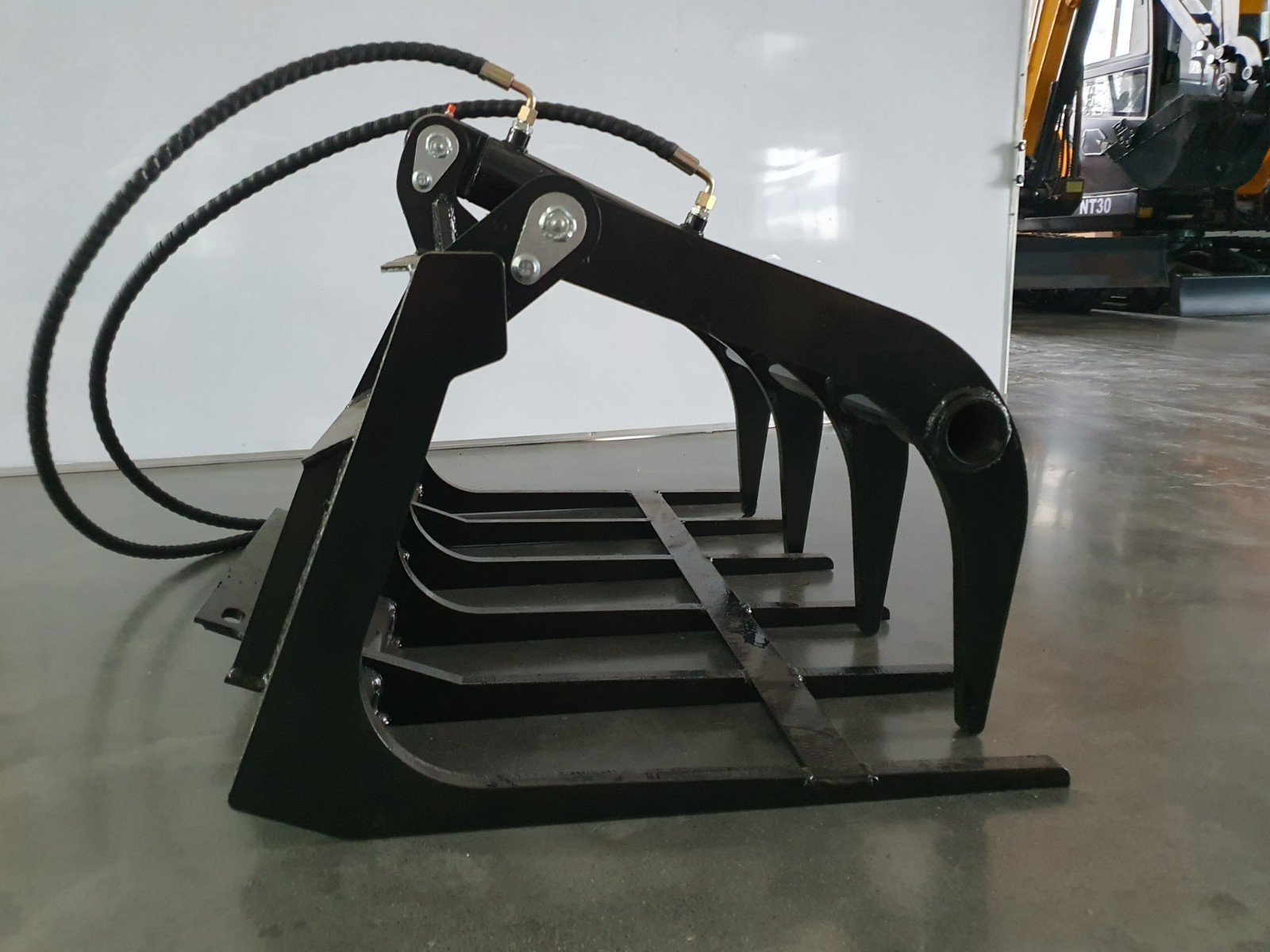 Agrotk 39in Grapple Attachment Hydrualic Wood Grabber Bucket For Mini Skid Steer