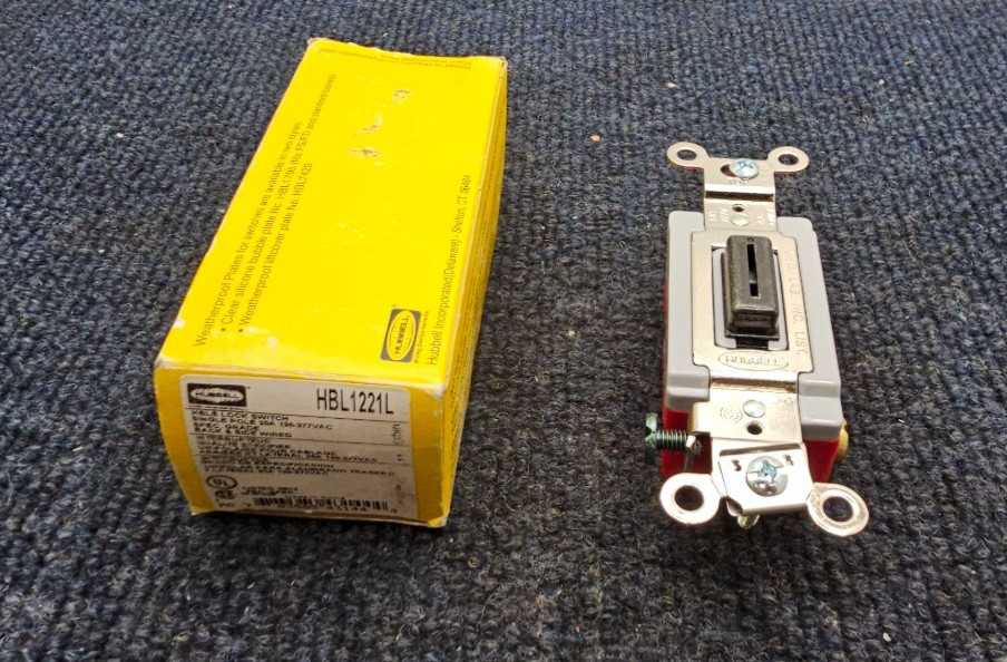 Hubbell HBL1221L: HBL Lock Switch, Single Pole 20A 120-277VAC, Back & Side Wired